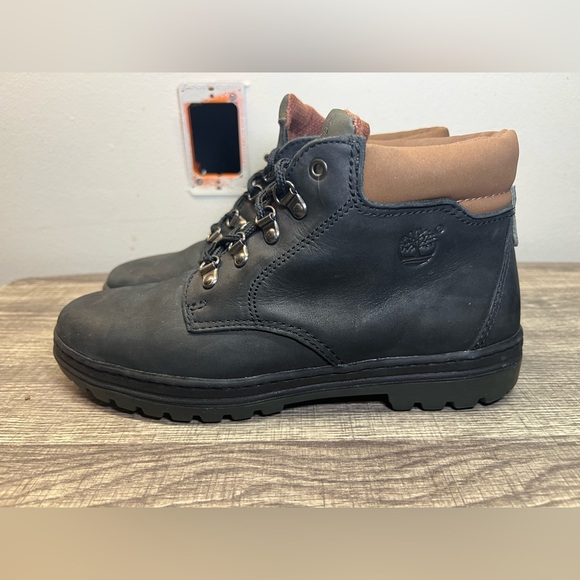 Women’s Size 9 Timberland Black Boots - Picture 1 of 10